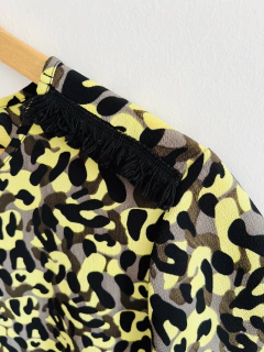000917 . Blusa negro y flúo Americanino T.3 en internet