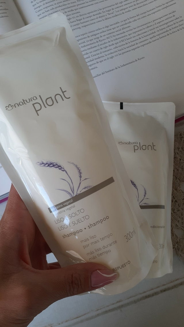 Shampoo Plant cabello liso (REPUESTO) - Rainhas sempre