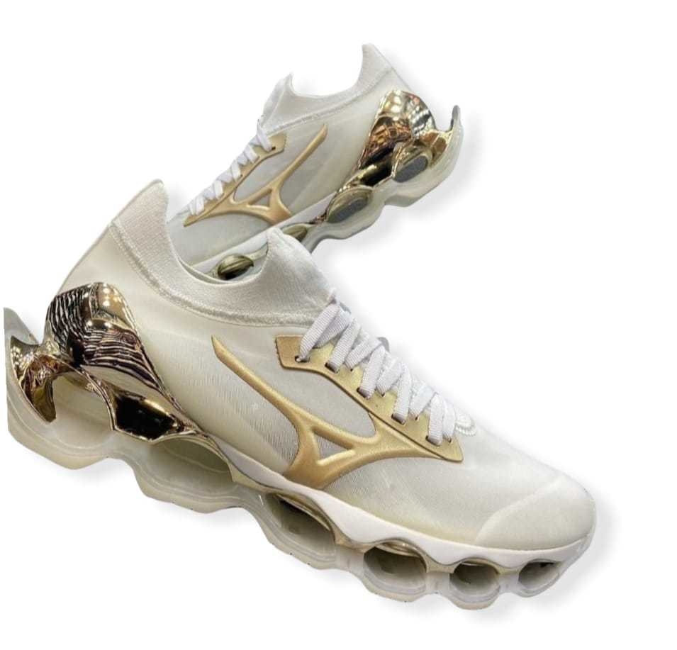 mizuno sorayama dourado