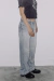 Calça jeans com Ilhós na internet