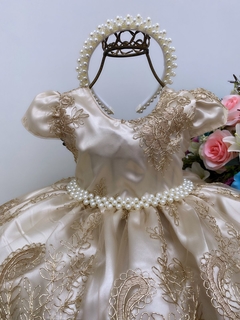 Vestido Infantil Festa Marfim Renda Dourada Cinto Pérolas Realeza - comprar online