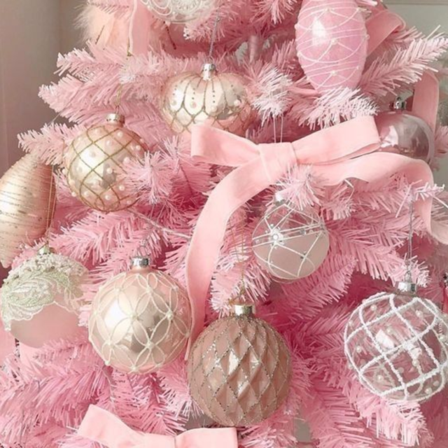 Árvore de Natal Rosa Com 320 Galhos - 1,50m Árvore de Natal Rosa Com 320 Galhos - 1,50m