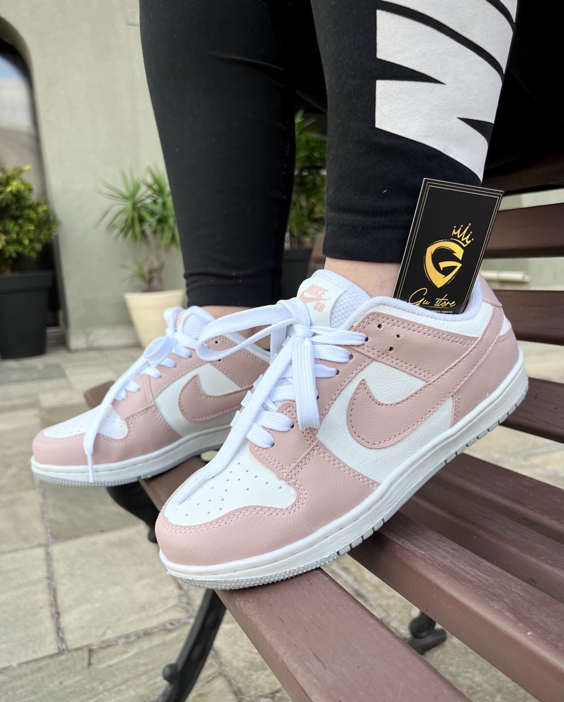 Nike DUNK • Branco/Rosa - Comprar em Gu Store
