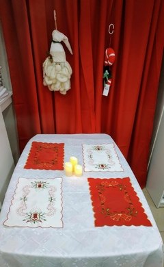 City Blanco Individual Navideño Bordado 45cm (NAV02IN)