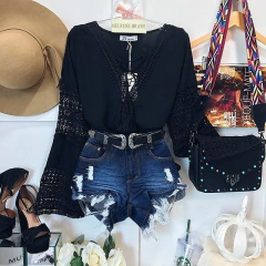 CROPPED/BLUSA LUANA Manga Longa ( DETALHE EM RENDA GUIPIR) COR PRETO