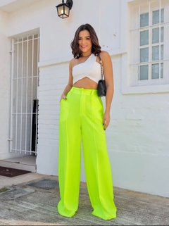Calça Pantalona Duna Virgínia Verde Neon - comprar online