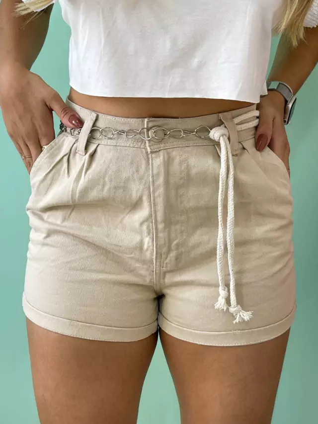 Short Jeans Bege - Comprar em BelaBruna - Moda Feminina
