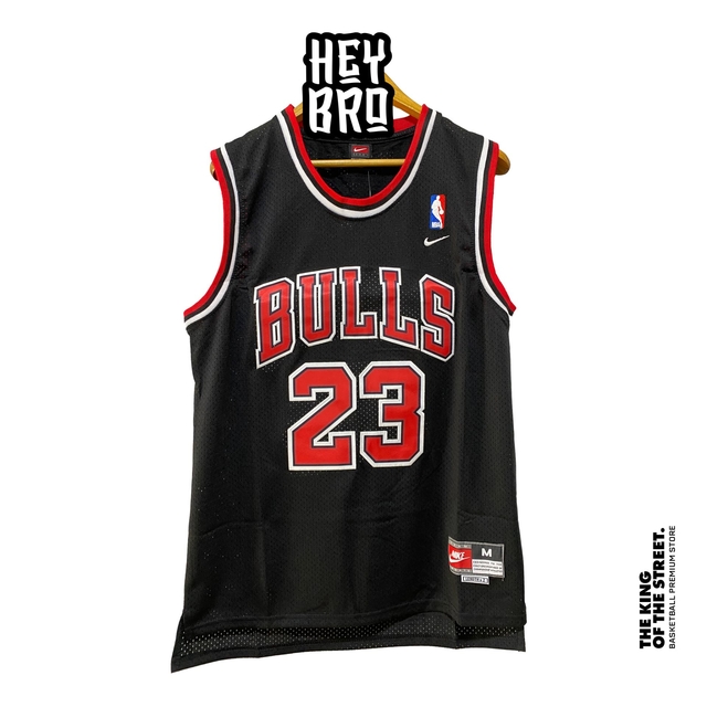 CAMISETA NBA RETRO EDITION CHICAGO BULLS - MICHAEL JORDAN