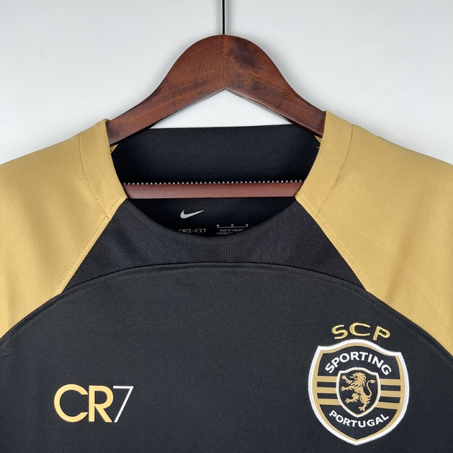 Camisa Sporting Portugal 23/24 CR7 - Dourado com preto