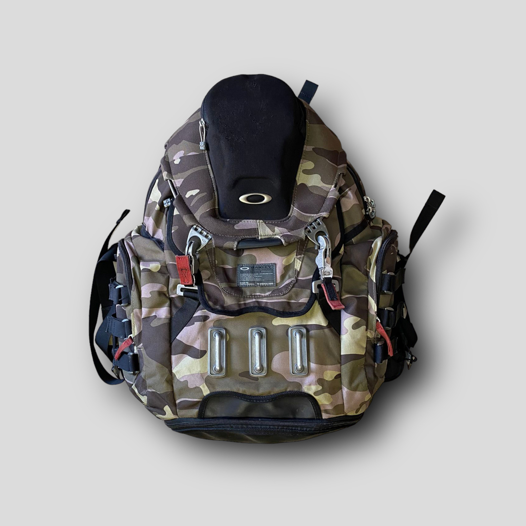 Mochila Oakley Kitchen Sink Camo Comprar em Reuzzze