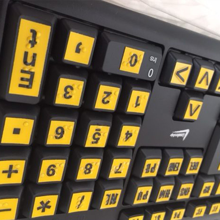 Teclado Ampliado com Braille Shopping do Braille