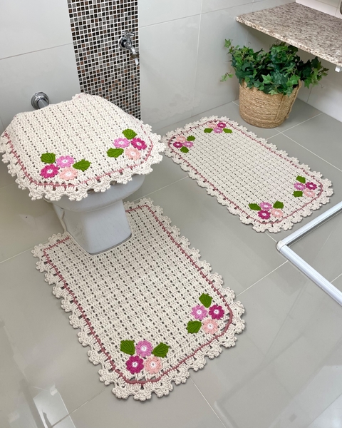 Jogo Tapete De Cozinha Crochê 3 Peças Floral Luxo Decoração - R$ 317,9