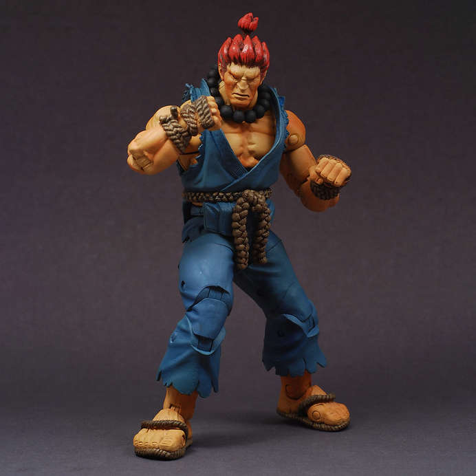 BONECO LINHA STREET FIGHTER IV – AKUMA – Universo Lúmina