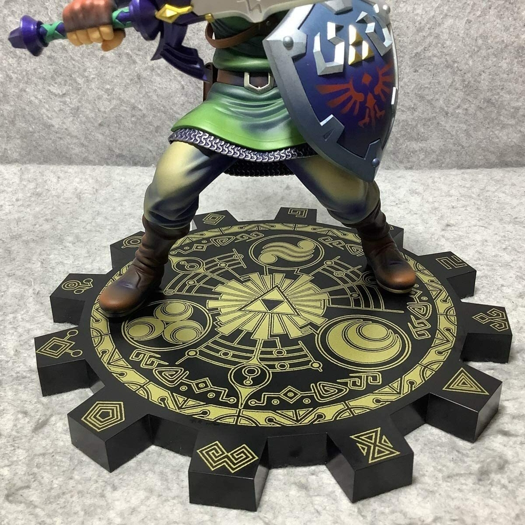 Nintendo The Legend of Zelda Skyward Sword Link Oficial - Shoptoys  Brinquedos e Colecionáveis