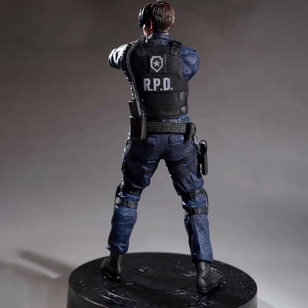 Estátua Leon S. Kennedy: Resident Evil 2 Remake Biohazard RE: 2 Remake -  Toyshow Tudo de Marvel DC Netflix Geek Funko Pop Colecionáveis