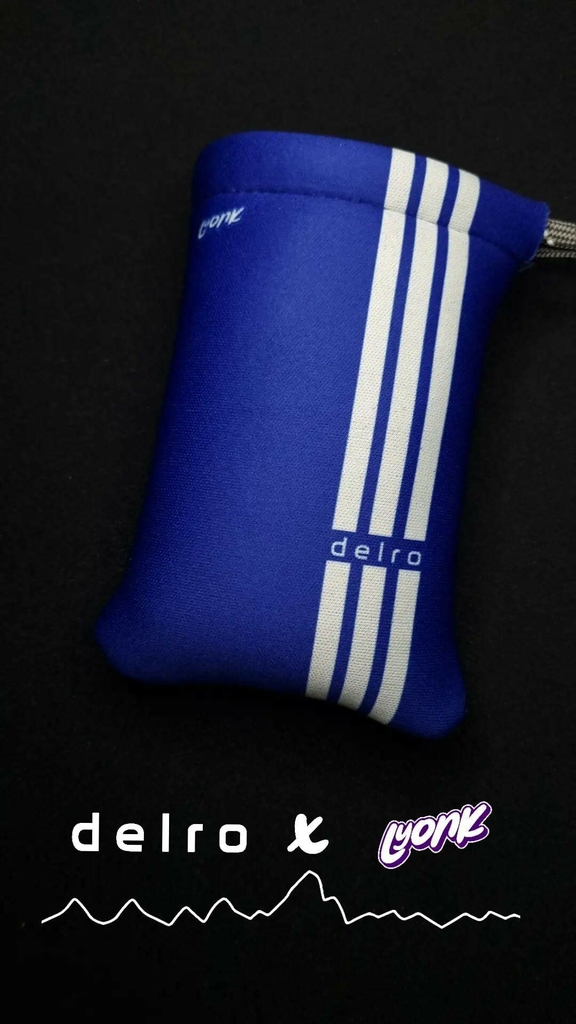 Delro - Blue white lines - Buy in Lyonk
