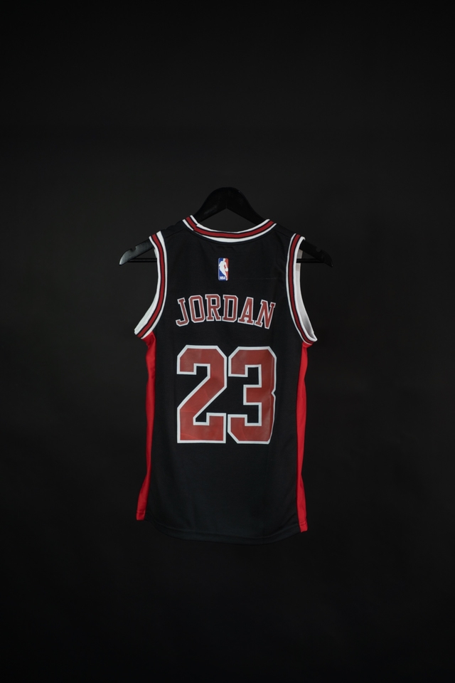 Camiseta Chicago Bulls Jordan (23) Negra - Kendrix