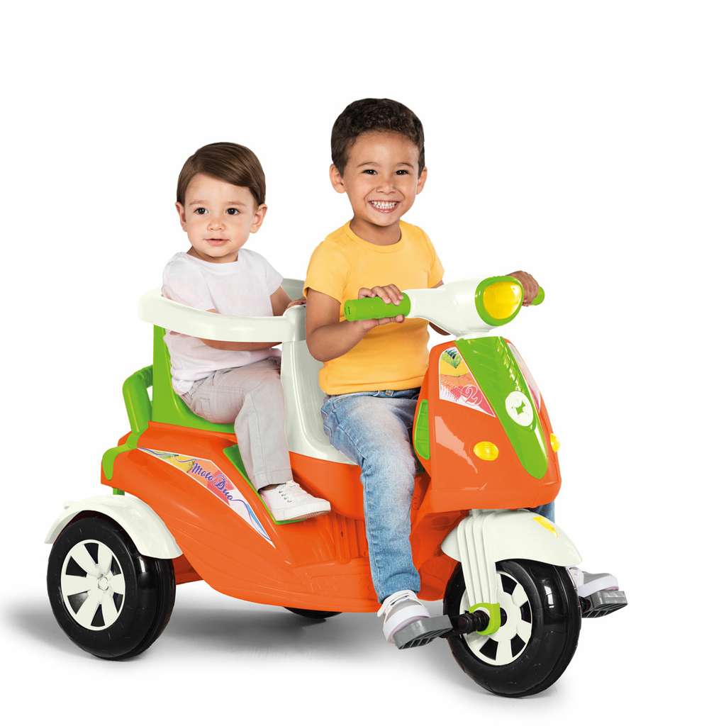 Triciclo Motoca Infantil Passeio com Empurrador Pedal Luz Som