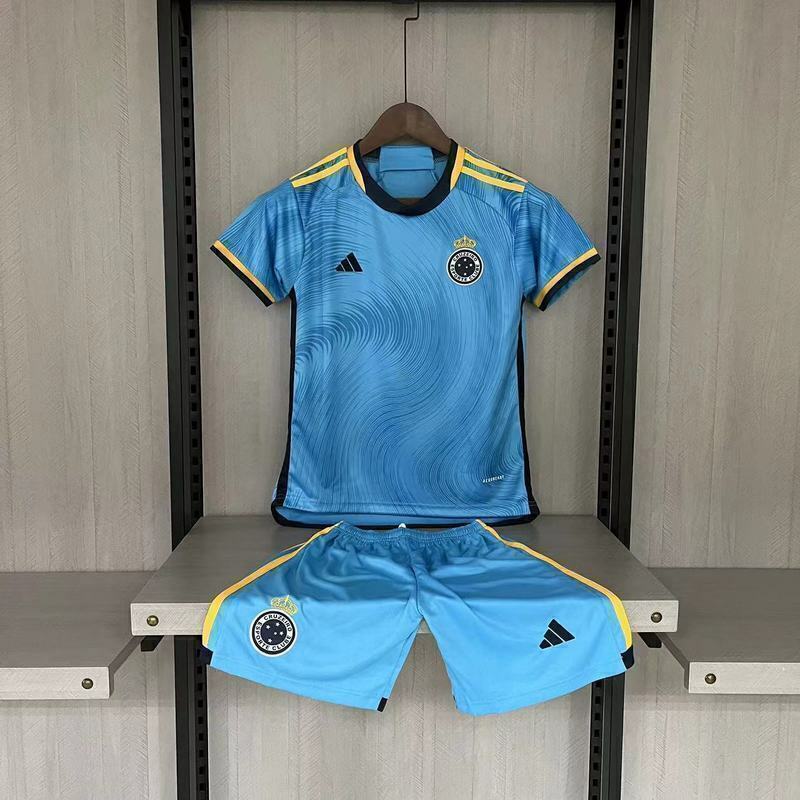 KIT INFANTIL RACING CLUB 2022 KIT TITULAR