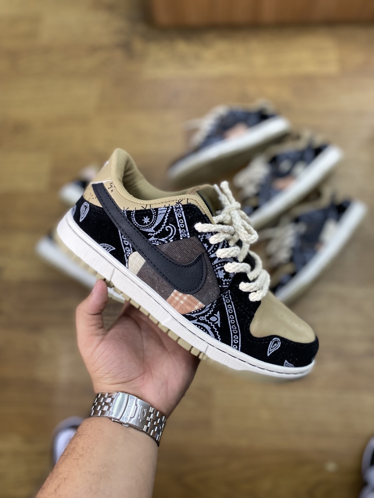 NIKE SB DUNK TRAVIS SCOTT - Comprar em Bart Store 174