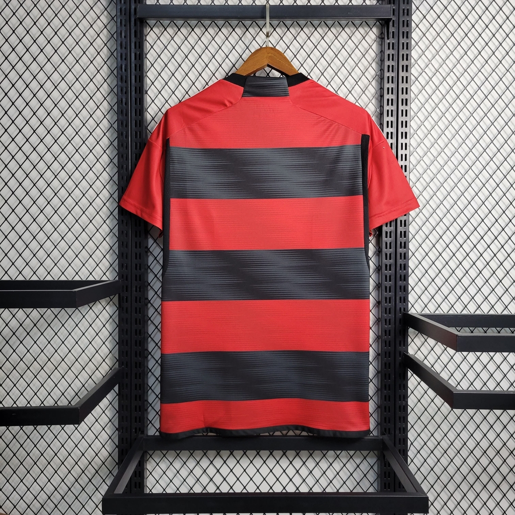 Flamengo lança novo uniforme 2 para a temporada 2023