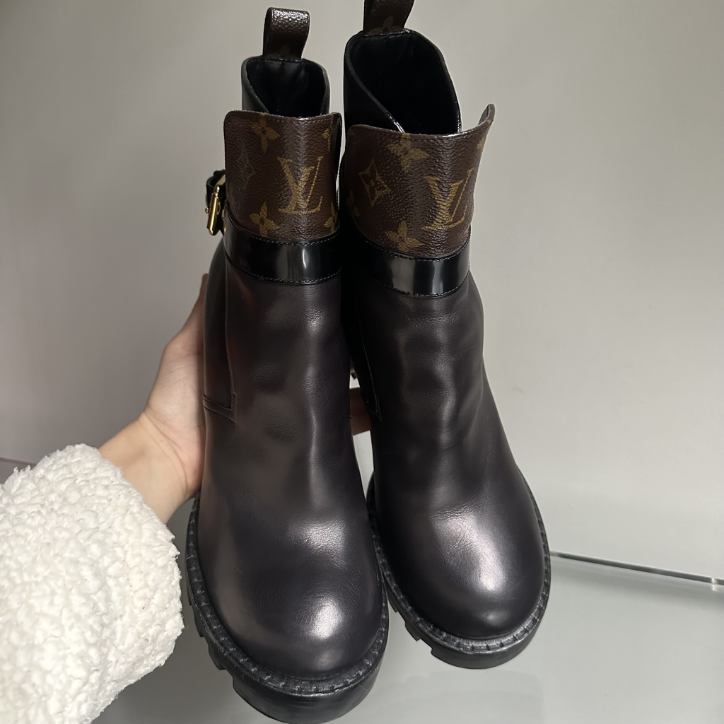 Bota Louis Vuitton Ankle Boot Preta