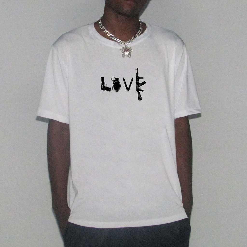 Camiseta Faça amor não faça fofoca Malla Street