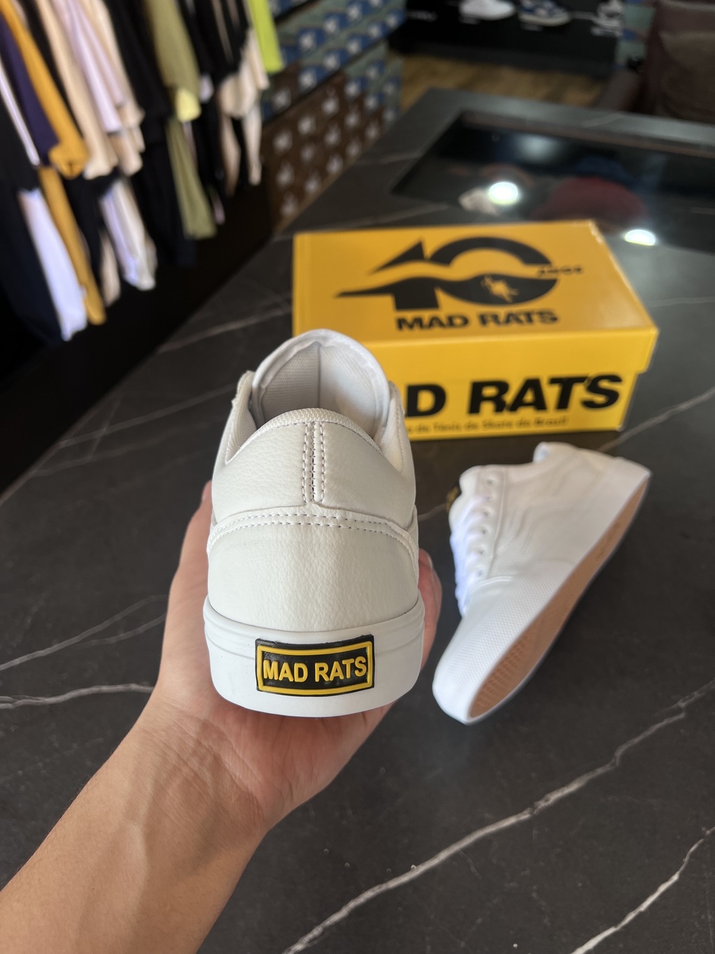 Tênis Mad Rats Old School Branco PU - Brabo Skate Shop