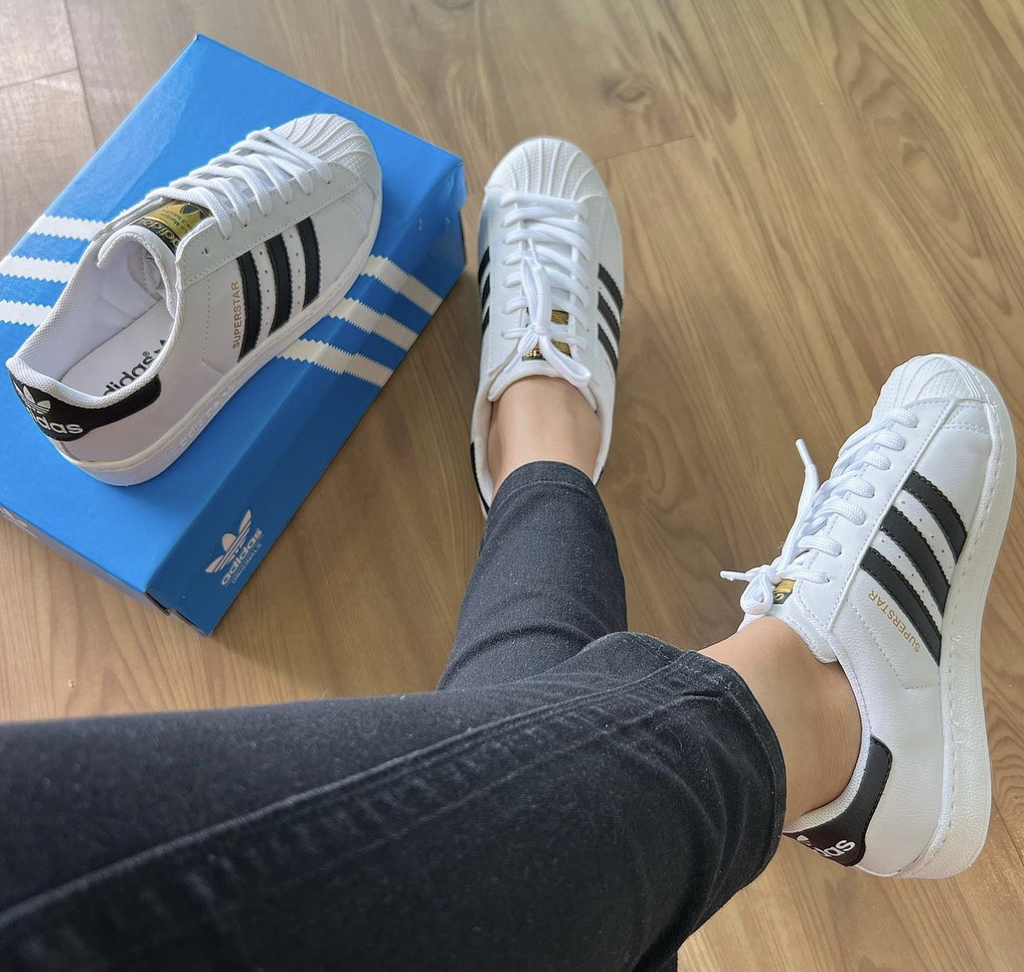 Tênis Adidas Super Star Branco e Preto Feminino Premium