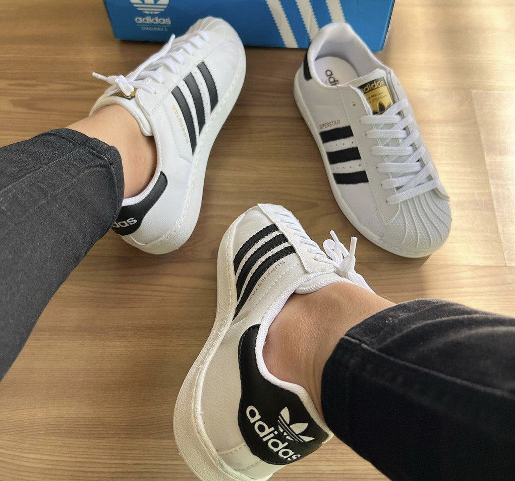 Tênis Superstar - Branco e Preto - Adidas Branco e Preto - Tênis Esportivo  - Magazine Luiza