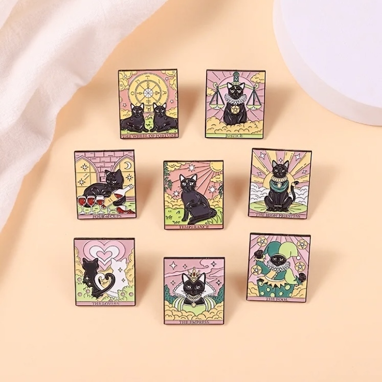 Pin em Tarot e outros