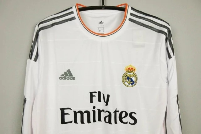 Camisa Real Madrid l 22/23 Versão Torcedor Final da Champions