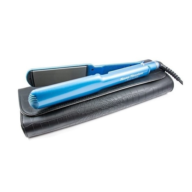 Plancha Ultra Flat Nano Titanium con estuche Babyliss Pro 9559