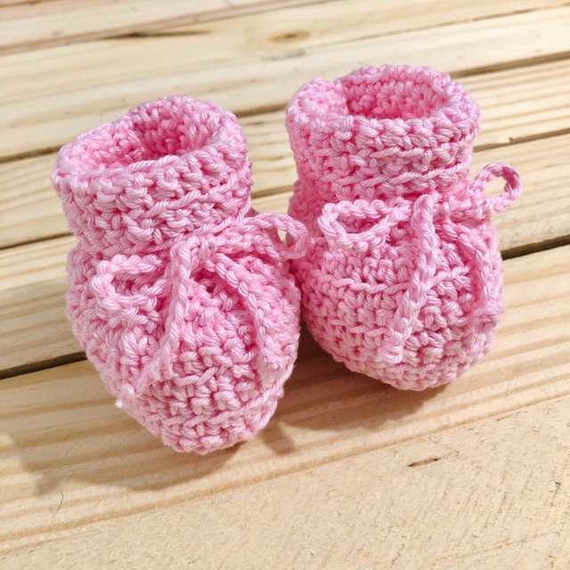 Sapatinho de Crochê para Bebê Unissex Off-White