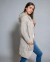 Saco de lana con capucha tiene 120 cm de contorno de busto y cadera y 80 cm de largo - La casa de Claudia