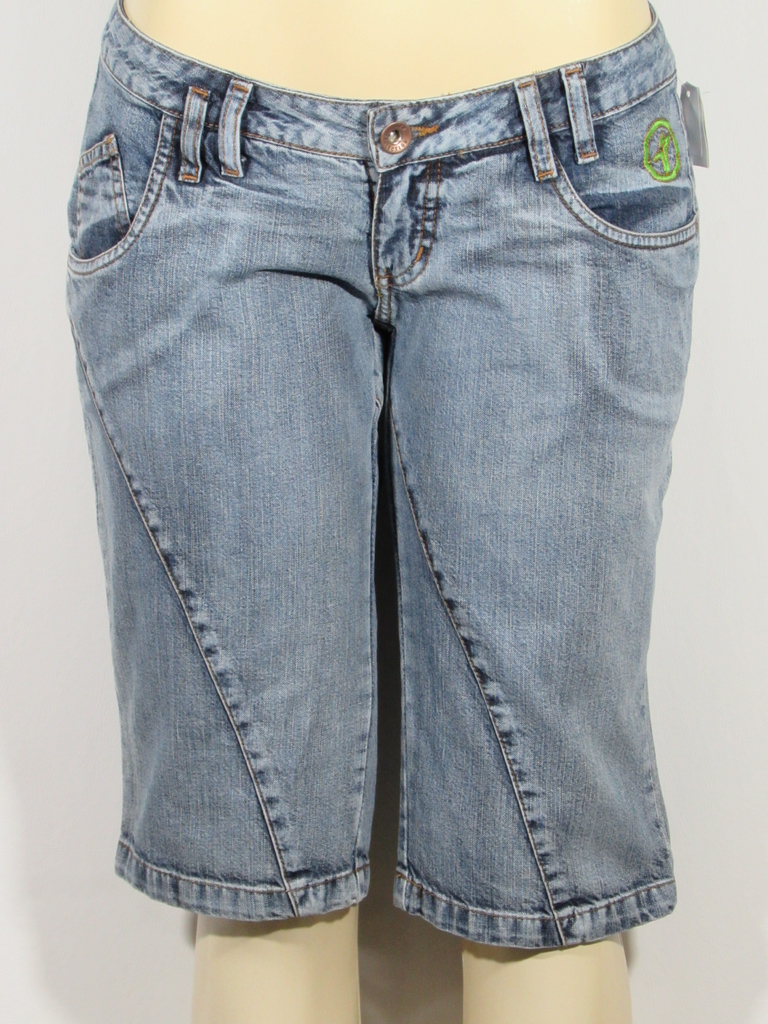shorts cos baixo