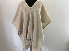 Poncho de lana clásico corto - crudo