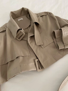 PREVENTA CROPPED TRENCH - comprar online
