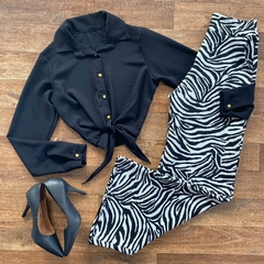 Calça zebra pantalona