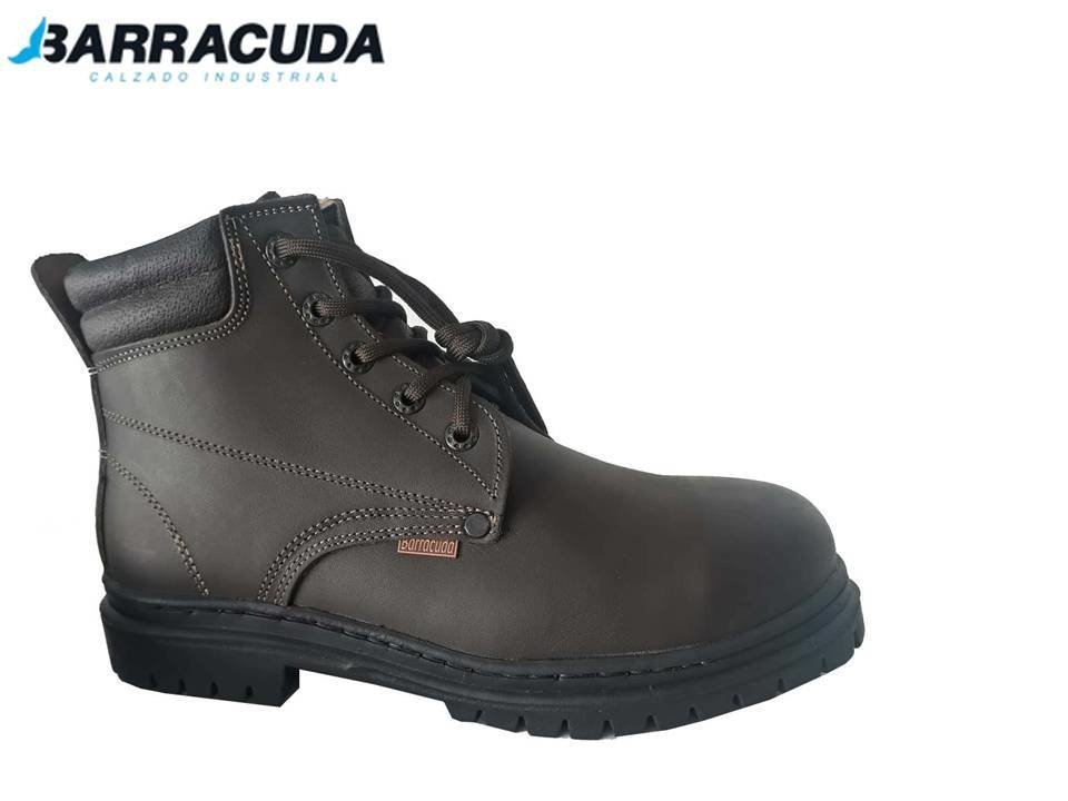 BOTA DE SEGURIDAD INDUSTRIAL MARCA BARRACUDA MODELO CLASICO