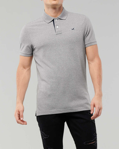 Camiseta Polo Hollister Masculina  - Cinza - Tamanho M na internet