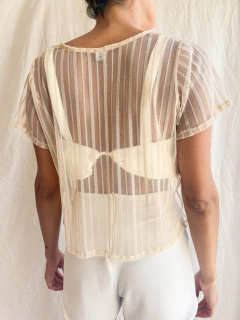 REMERA MICROTUL NUDE RAYAS - Enbabia
