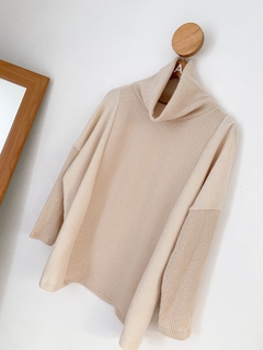 Sweater Poleron Tati en internet