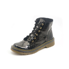 Borcegos Liverpool Craquelados Charol Negro - PRANA Zapatos