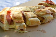 Imagen de SIETE DÍAS DE PIZZA Promo "6 Pizzas + 2 Calzonis Individuales + 4 Postres"
