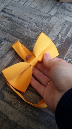 Gravata Borboleta Amarelo Cetim na internet