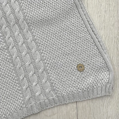 Manta trenzada tejida "Gris" - comprar online