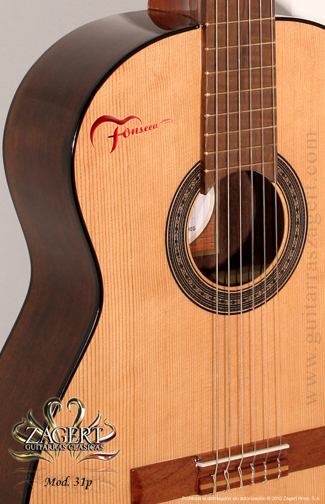 Guitarra Fonseca criolla MOD 31 + Funda + Púas