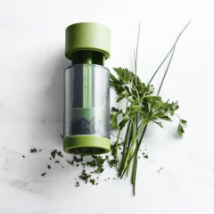 Microplane Cortador Triturador Hierbas 2 En 1 Tienda Pepino