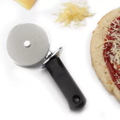 Corta Pizza Rueda Oxo Cortador Inoxidable Tienda Pepino